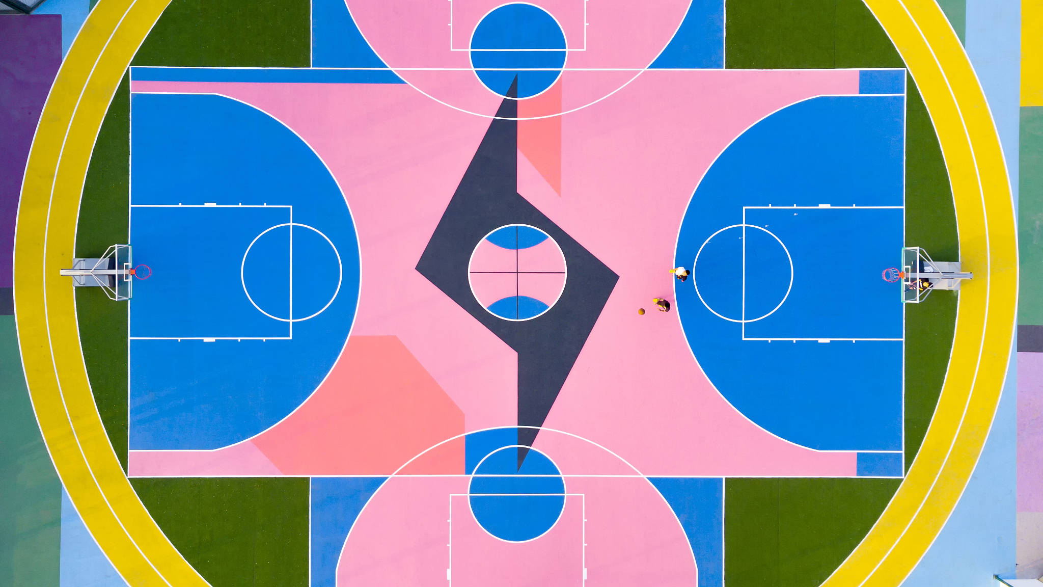 米乐m6揭秘篮球场标准尺寸：从基础到进阶打造完美篮球体验